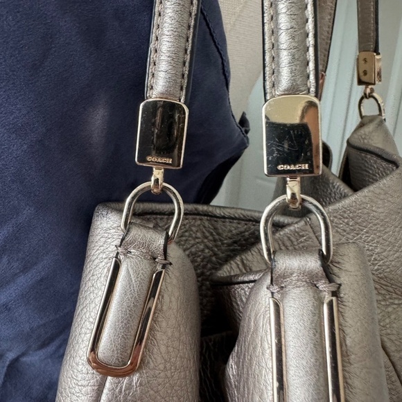 Coach Pebble Leather PHOEBE Shoulder Bag Light Gold Metallic F34495 - Picture 3 of 10